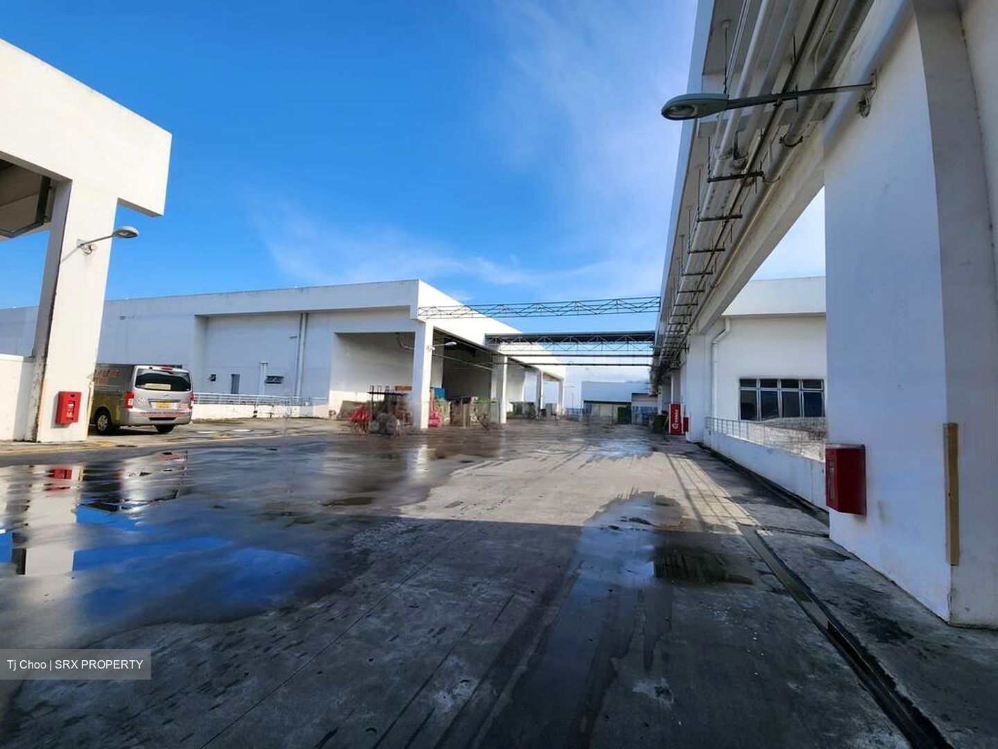 North Spring Bizhub (D27), Factory #585956421